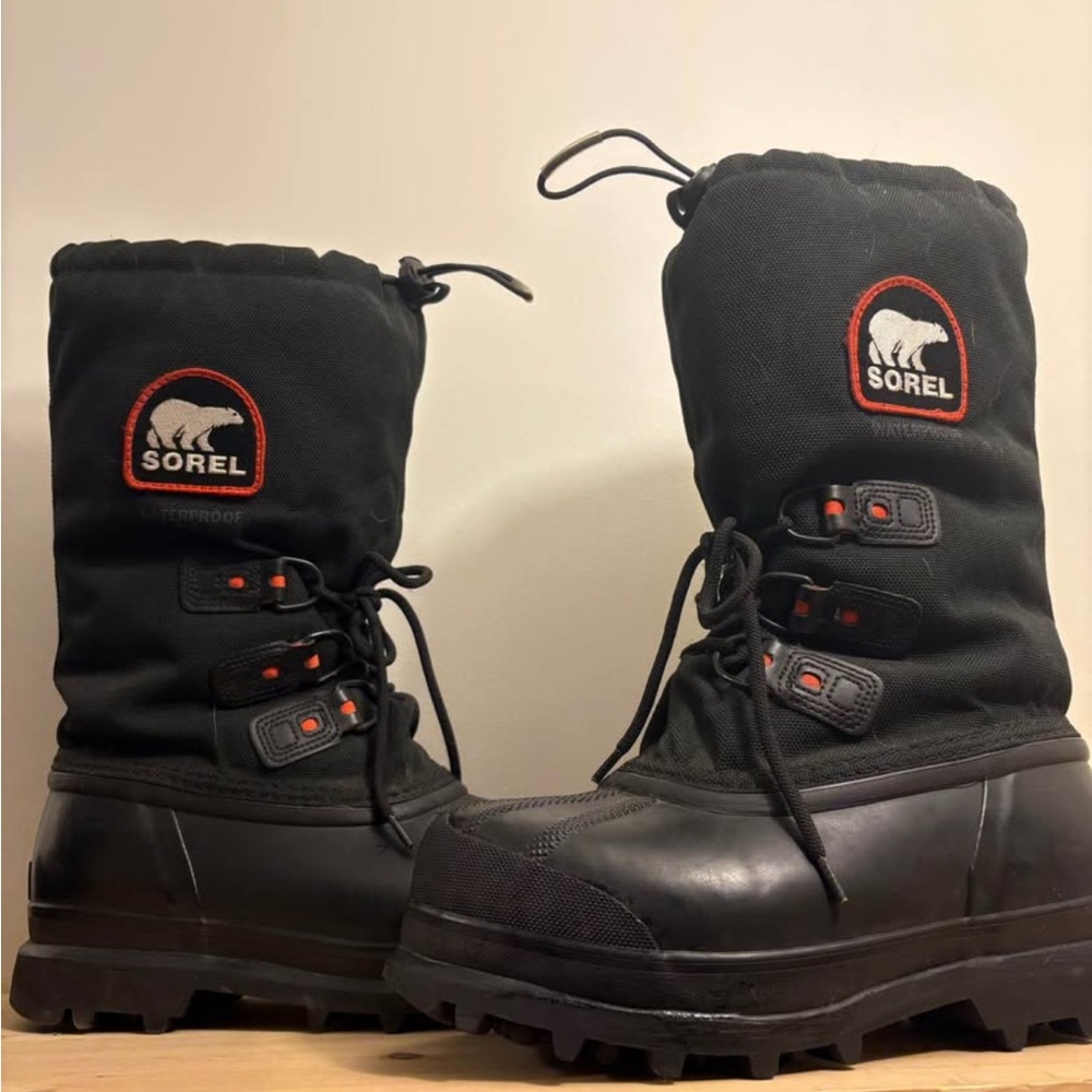 Sorel Black and Red Insulated Boots